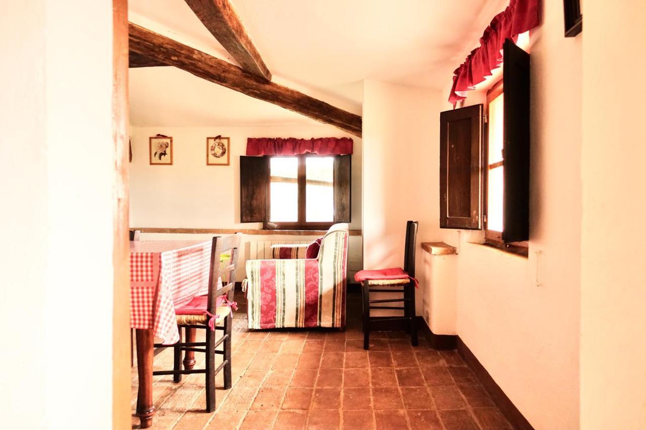 Villa Buonsignori - Wine & Olive Oil Farm Corsano  Exterior photo