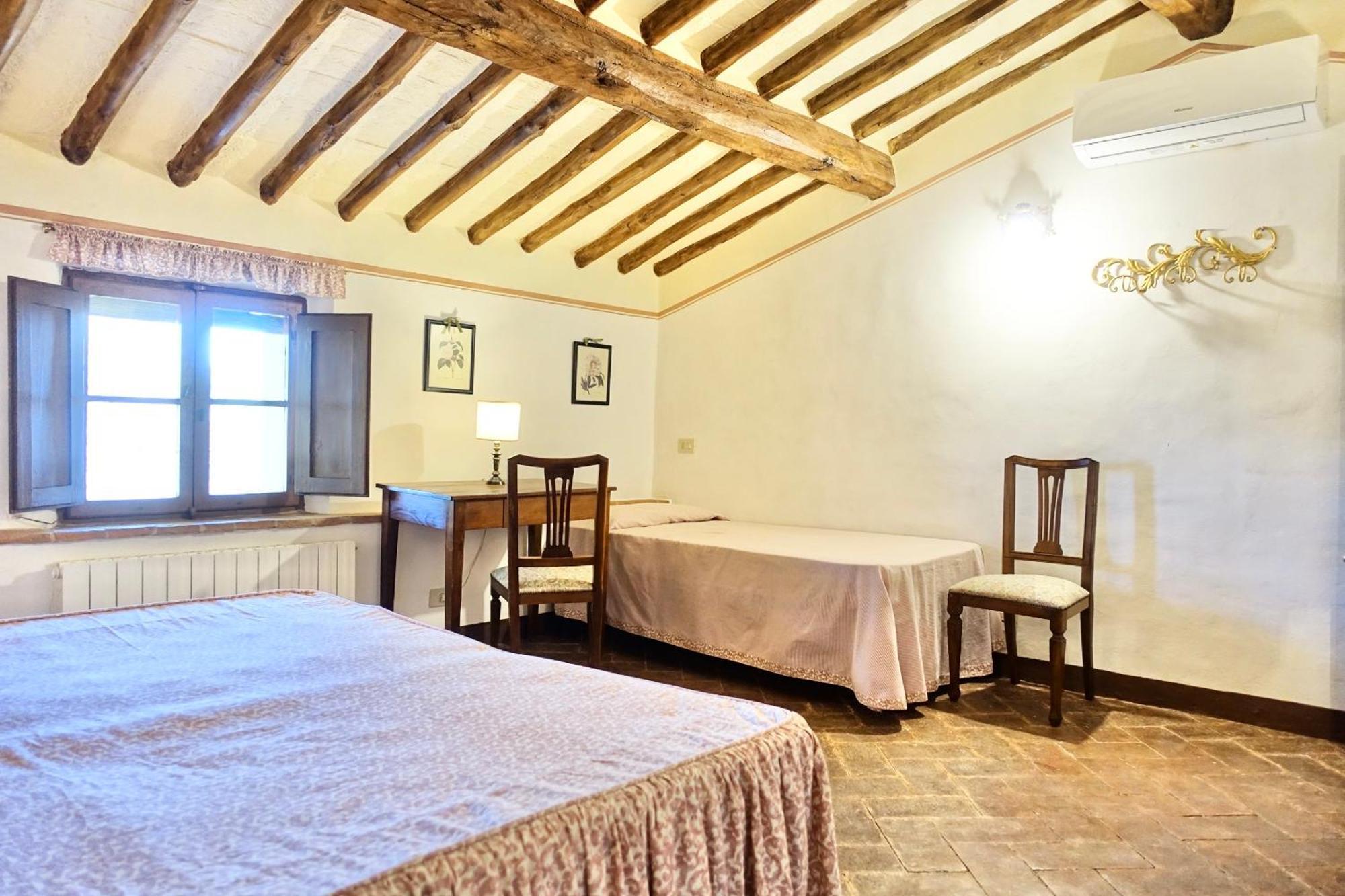 Villa Buonsignori - Wine & Olive Oil Farm Corsano  Exterior photo
